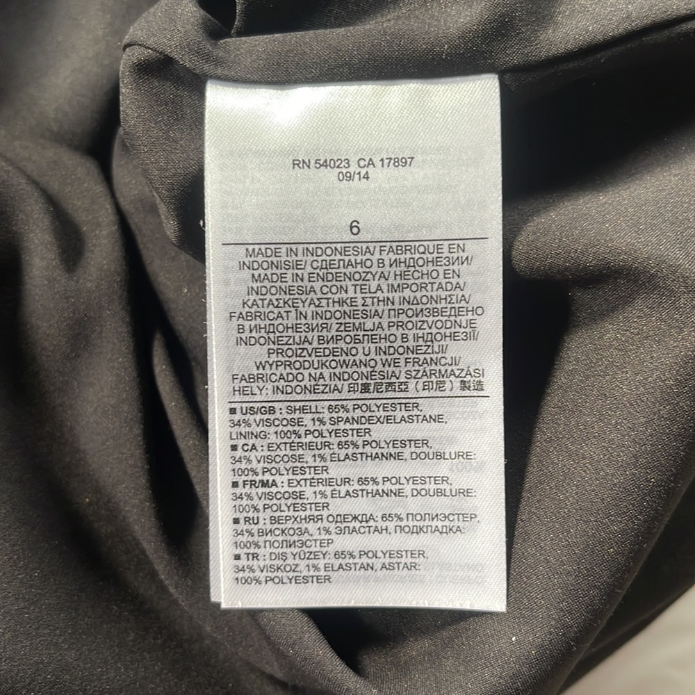 Banana republic black, midi dress, V-neck, pencil- size 6 - Picture 7 of 7